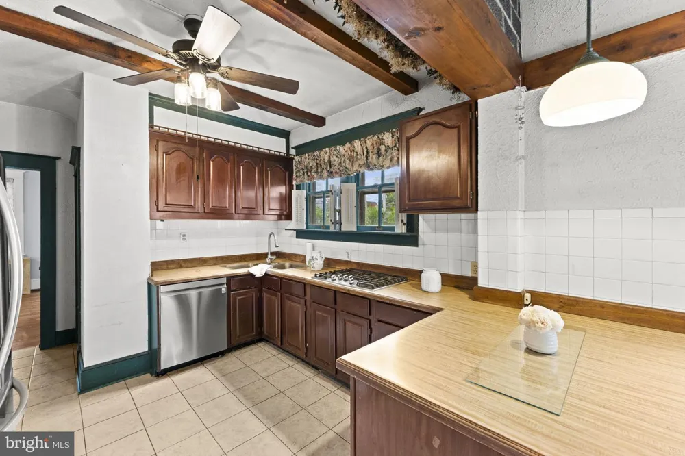 133 WATERLOO STREET Warrenton, VA 20186