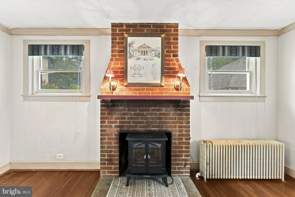 133 WATERLOO STREET Warrenton, VA 20186