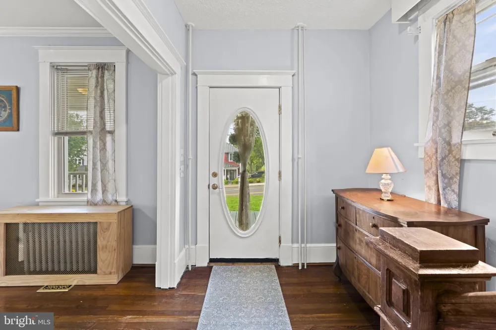 133 WATERLOO STREET Warrenton, VA 20186