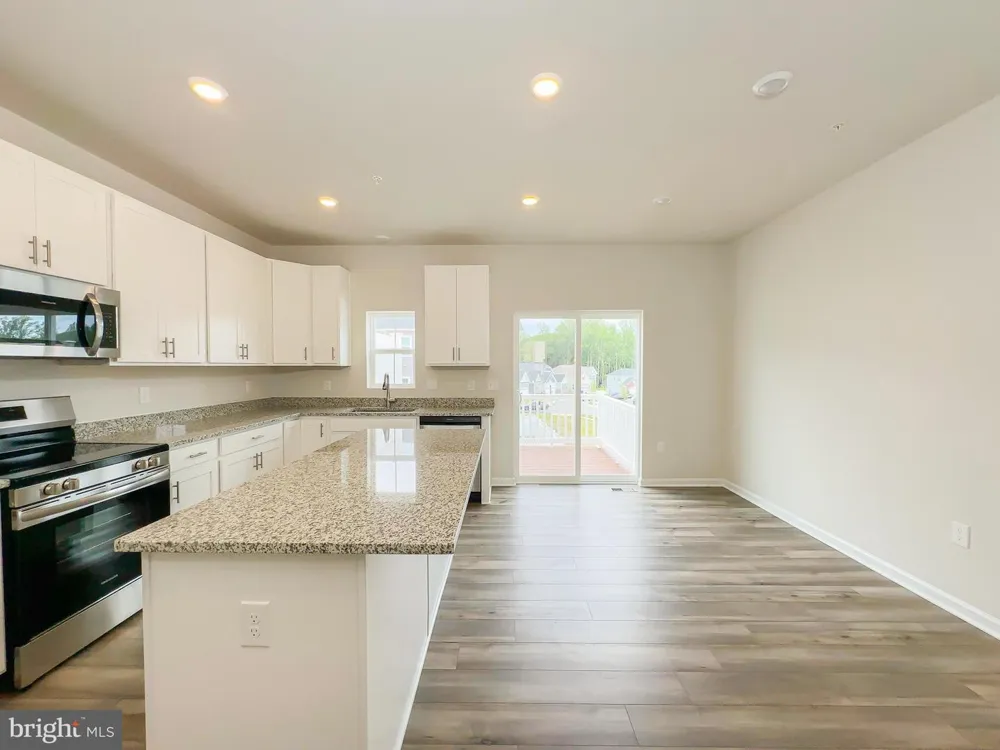 5550 MARKSBURG PL White Plains, MD 20695