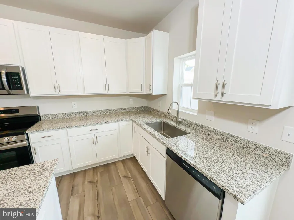 5550 MARKSBURG PL White Plains, MD 20695