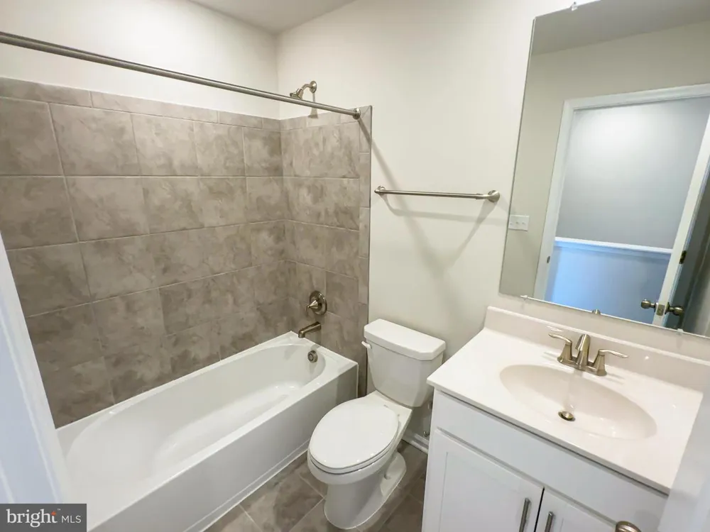 5550 MARKSBURG PL White Plains, MD 20695