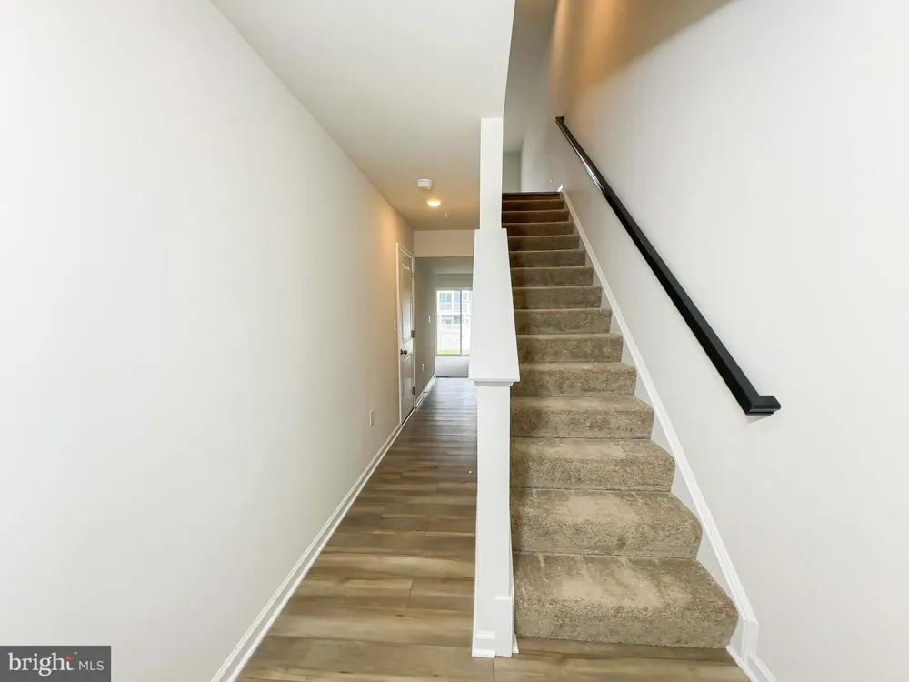 5550 MARKSBURG PL White Plains, MD 20695