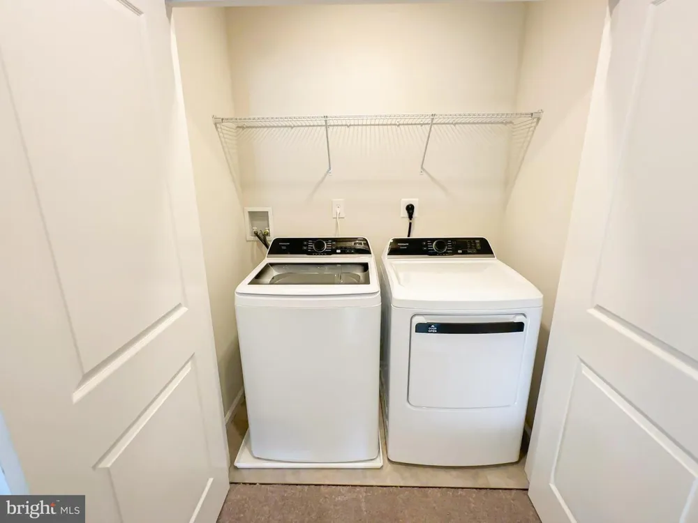 5550 MARKSBURG PL White Plains, MD 20695