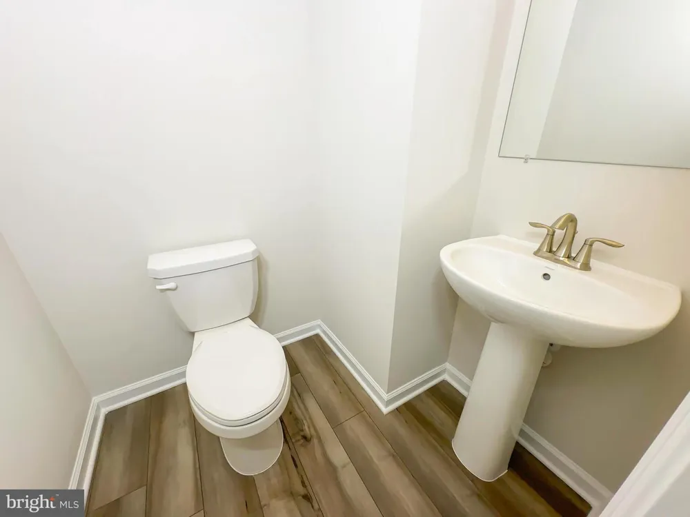 5550 MARKSBURG PL White Plains, MD 20695
