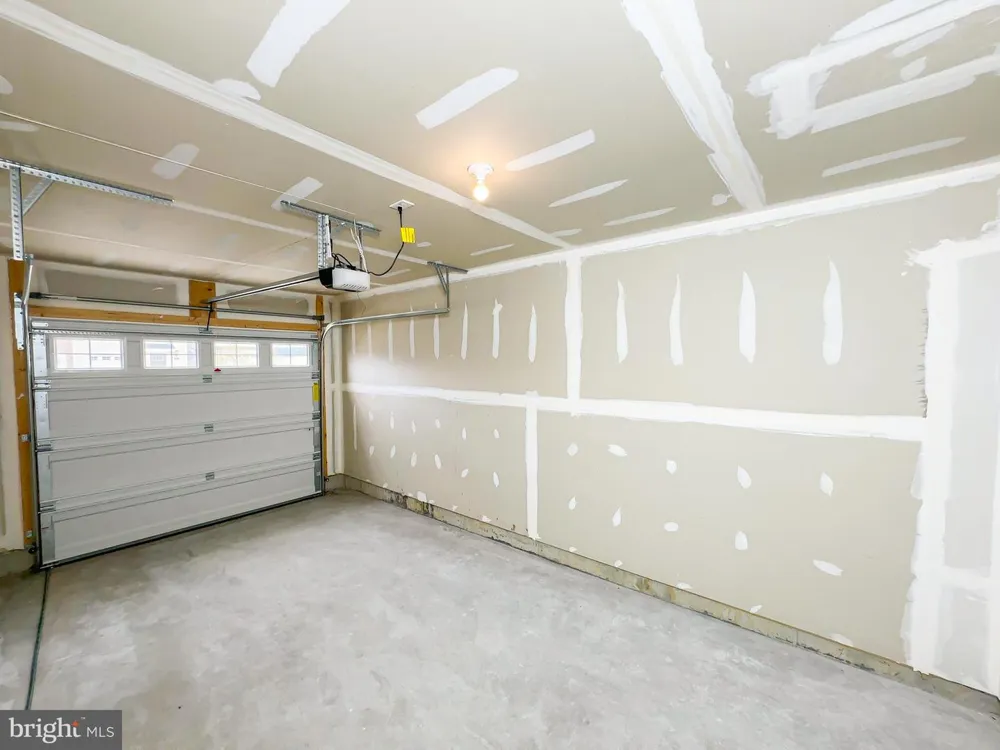 5550 MARKSBURG PL White Plains, MD 20695