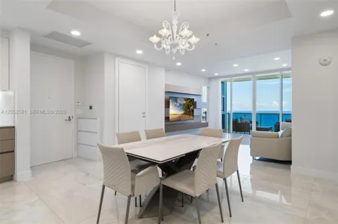 18201 Collins Ave #4606