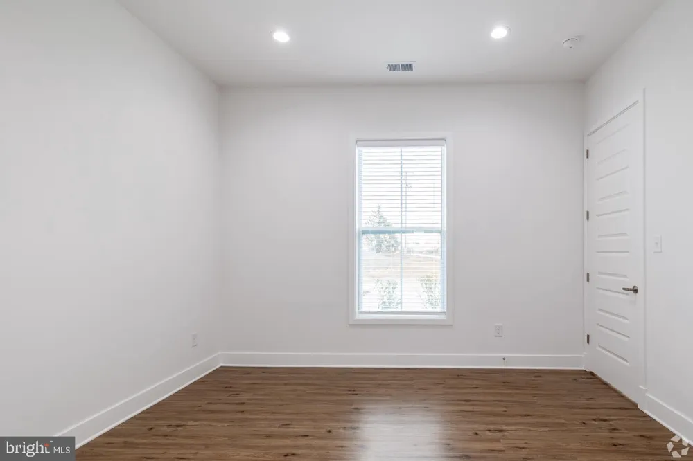 13 LOCKWOOD DRIVE Inwood, WV 25428