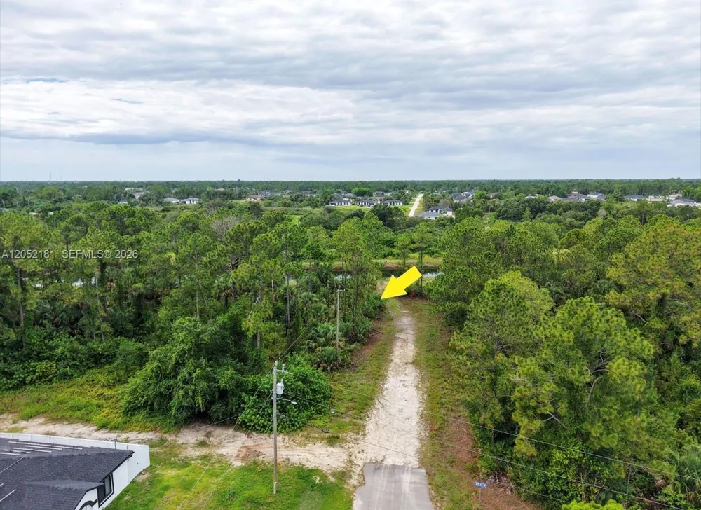 2814 Ida Ave N Lehigh Acres, FL 33971