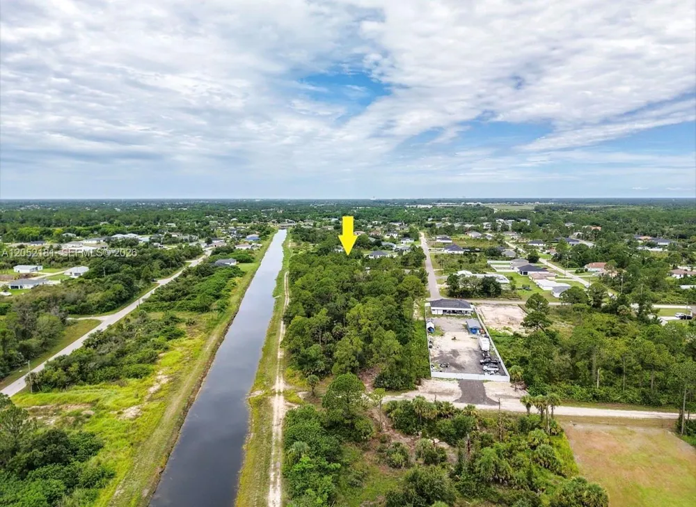 2814 Ida Ave N Lehigh Acres, FL 33971