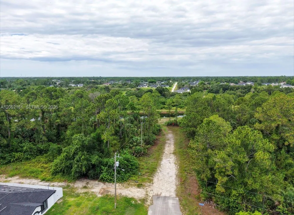 2814 Ida Ave N Lehigh Acres, FL 33971