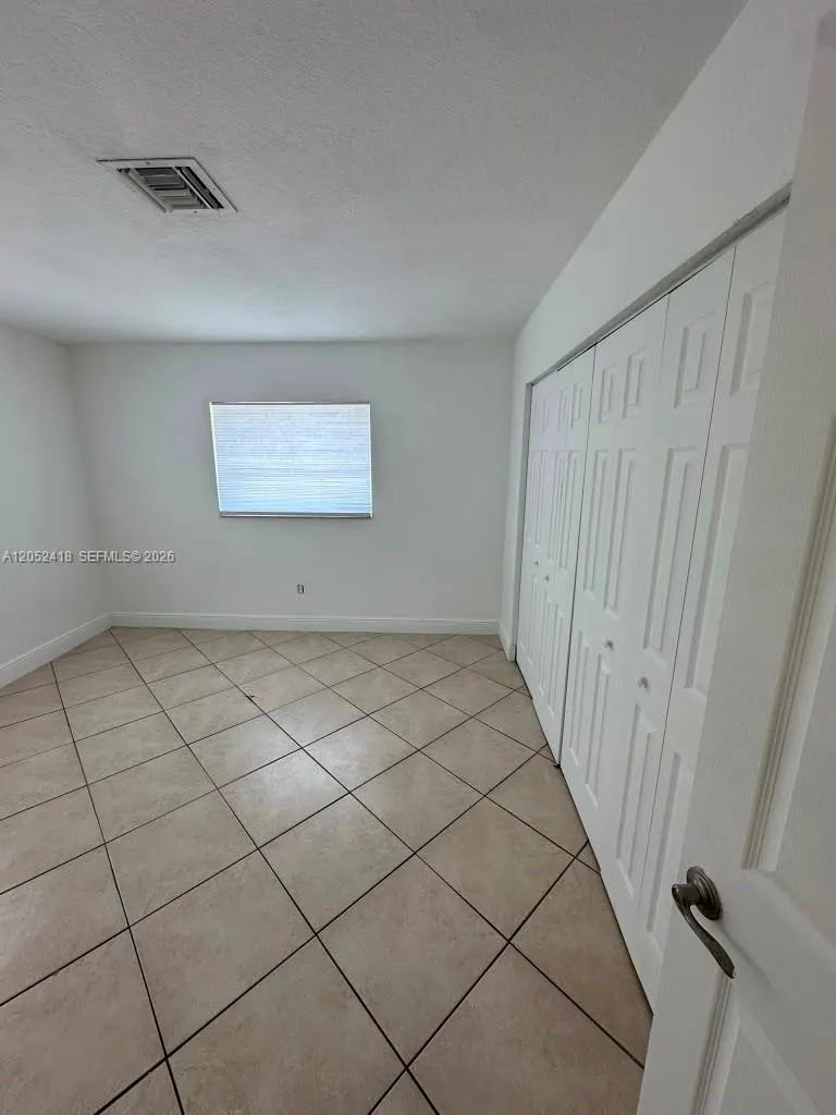 8601 SW 94th St #207W Miami, FL 33156