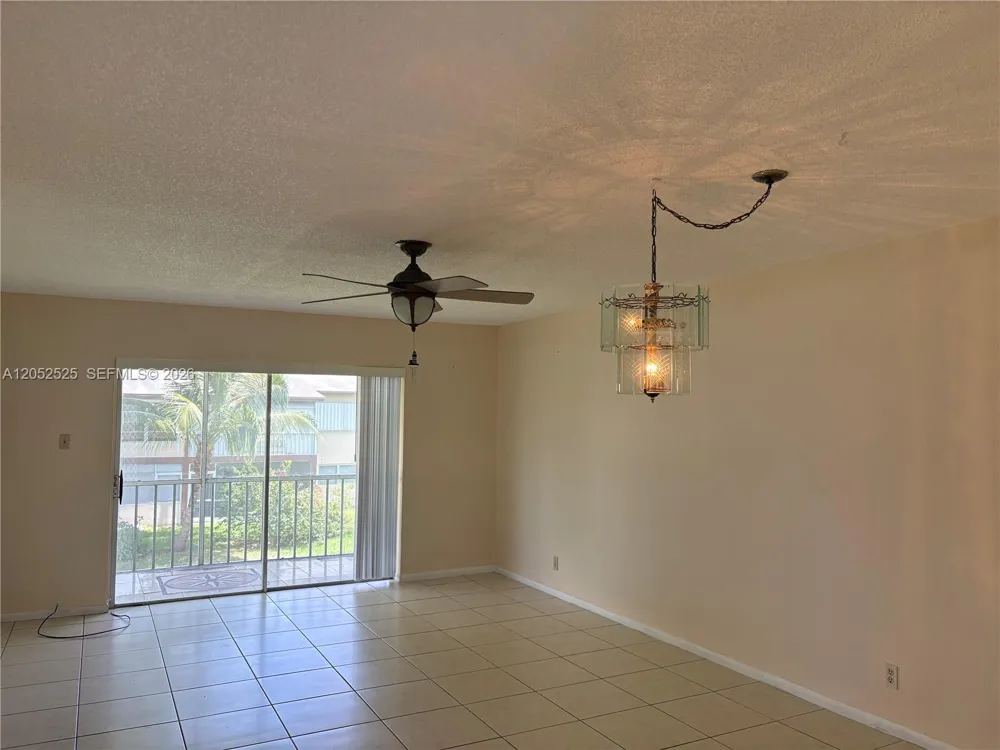 7305 NW 4th Pl #201 Margate, FL 33063