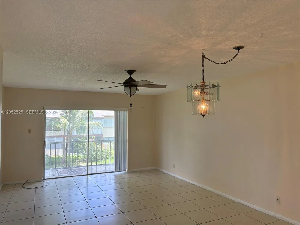 7305 NW 4th Pl #201 Margate, FL 33063