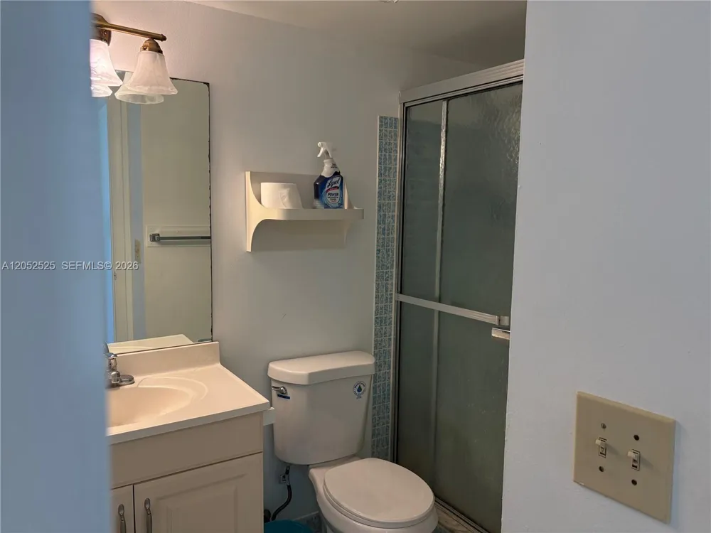 7305 NW 4th Pl #201 Margate, FL 33063