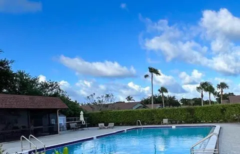 1918 Palmland Drive #2