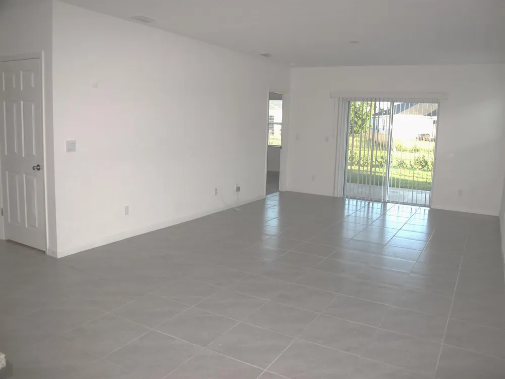 12221 Nettuno Way Port St. Lucie, FL 34987