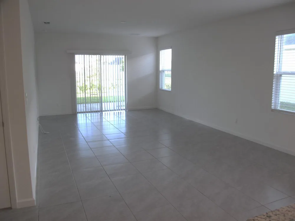 12221 Nettuno Way Port St. Lucie, FL 34987