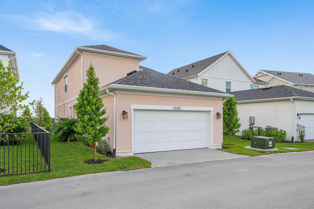 10720 SW Pioneer Parkway Palm City, FL 34990