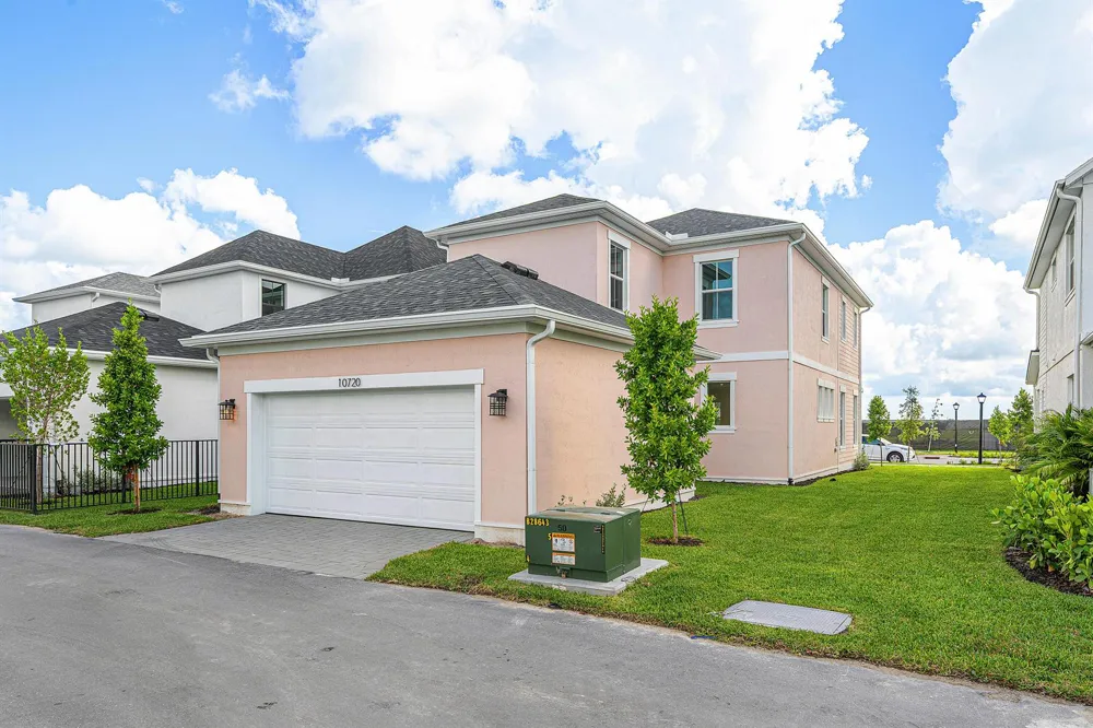 10720 SW Pioneer Parkway Palm City, FL 34990