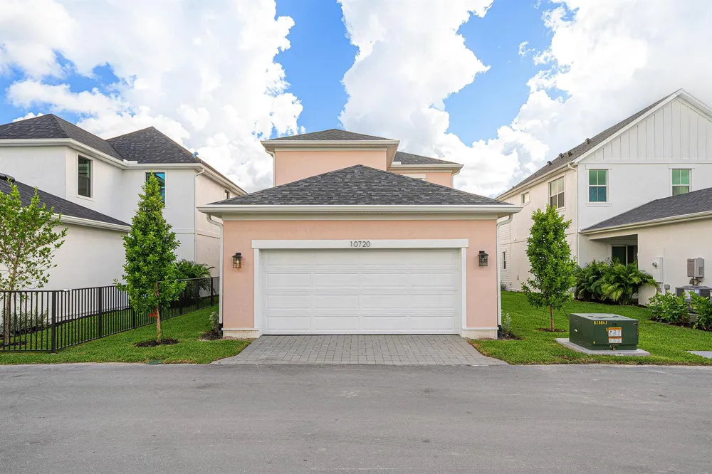10720 SW Pioneer Parkway Palm City, FL 34990