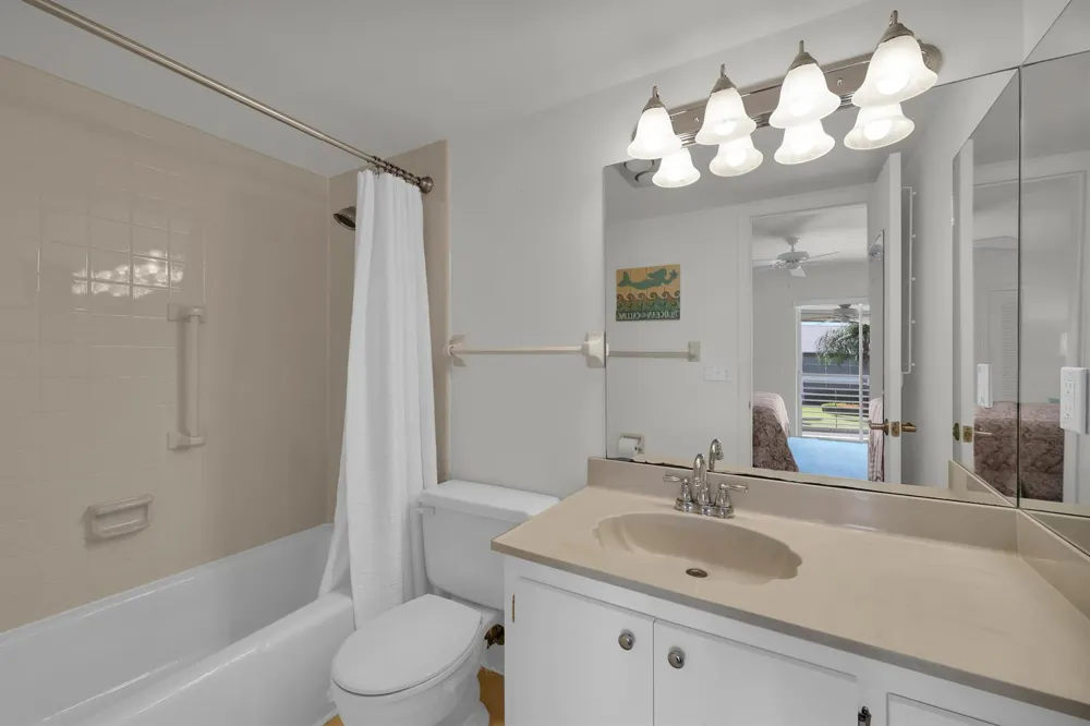 4 Garden Street #204n Tequesta, FL 33469