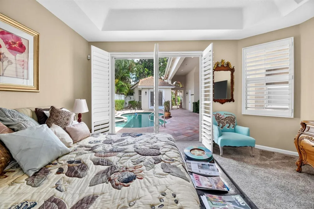 10694 Greenbriar Villa Drive Lake Worth, FL 33449