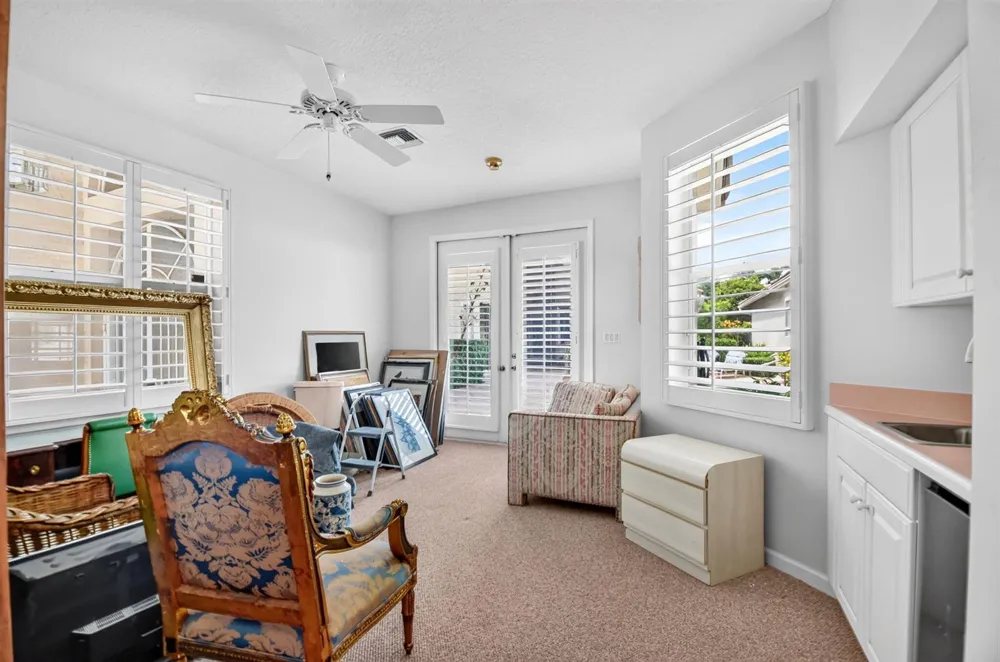 10694 Greenbriar Villa Drive Lake Worth, FL 33449