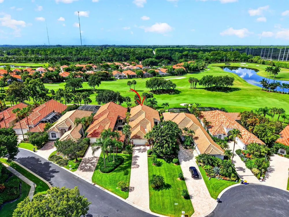 10694 Greenbriar Villa Drive Lake Worth, FL 33449