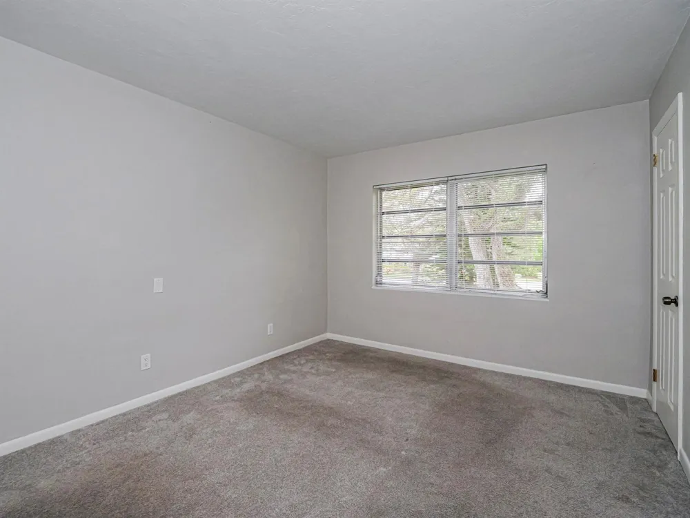 677 ROYAL PALM BOULEVARD #12 Vero Beach, FL 32960