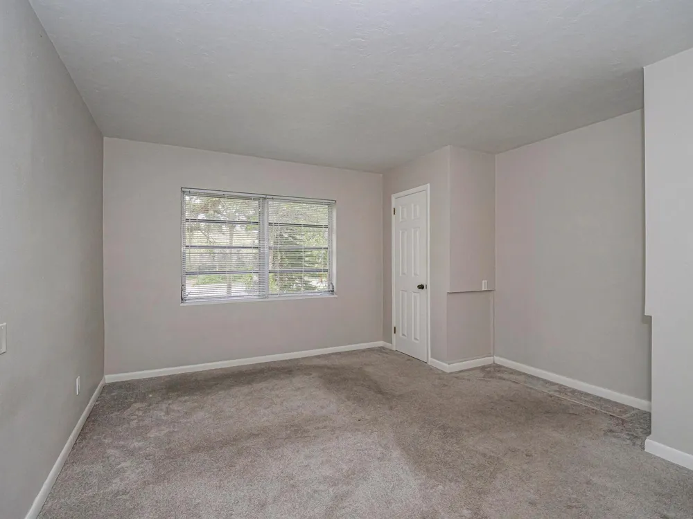 677 ROYAL PALM BOULEVARD #12 Vero Beach, FL 32960