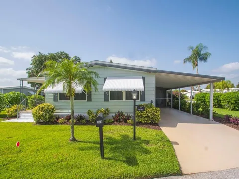 174 NE Emerald Drive