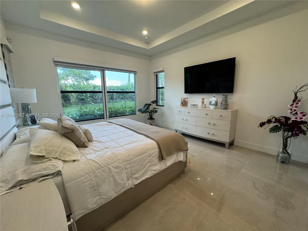5444 SW Saint Armands Way Westlake, FL 33470