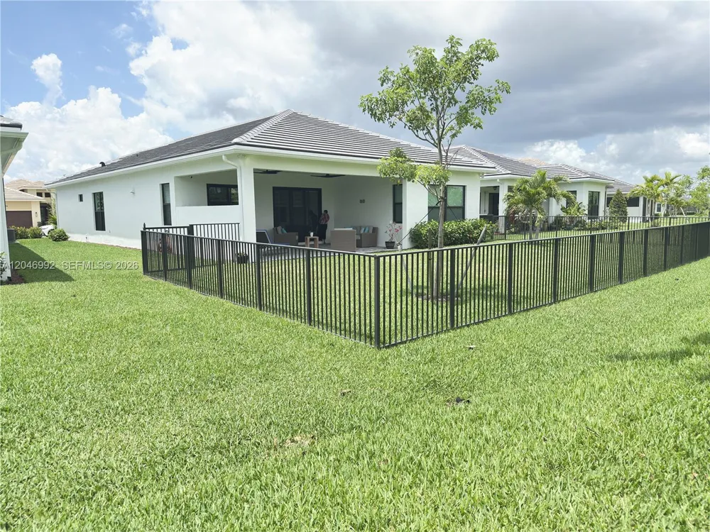 5444 SW Saint Armands Way Westlake, FL 33470