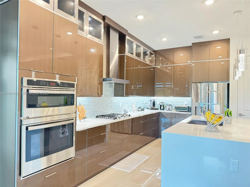 5444 SW Saint Armands Way Westlake, FL 33470