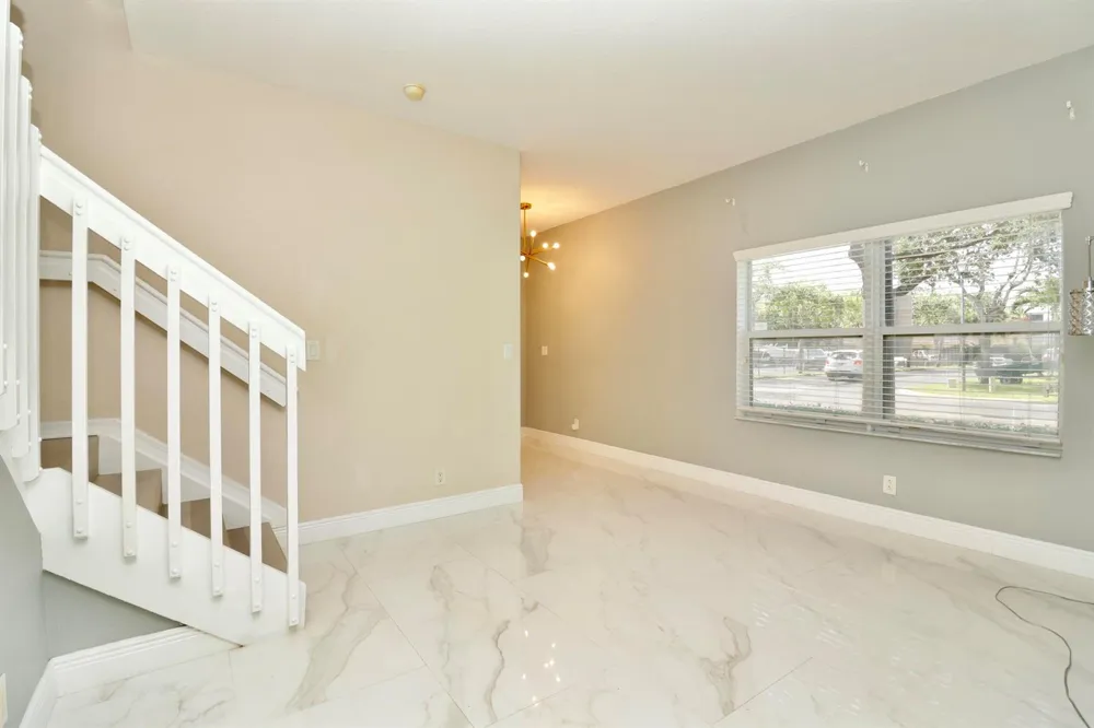 2952 NW 33RD LANE Lauderdale Lakes, FL 33311