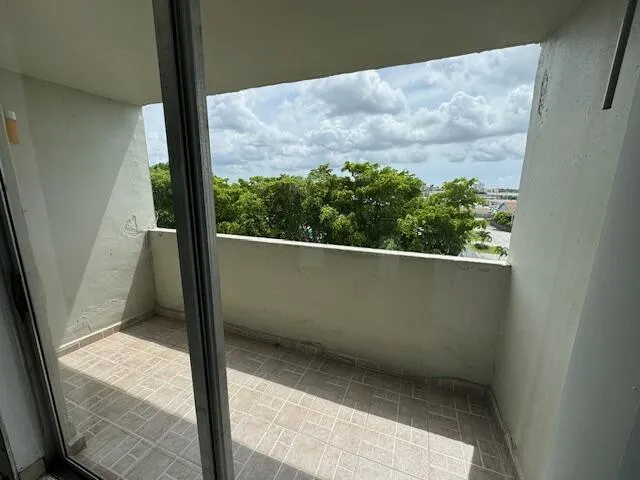 10000 NW 80th Court #2534 Hialeah Gardens, FL 33016