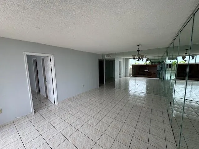 10000 NW 80th Court #2534 Hialeah Gardens, FL 33016