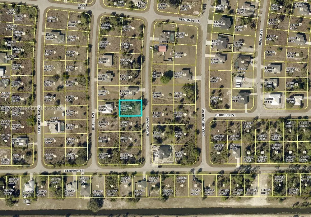 1264 Bacon Ave Fort Myers, FL 33913