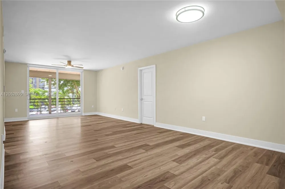 1400 Saint Charles Pl #317 Pembroke Pines, FL 33026