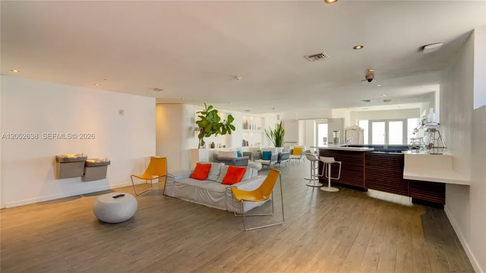 2602 E Hallandale Beach Blvd #R2404 Hallandale Beach, FL 33009