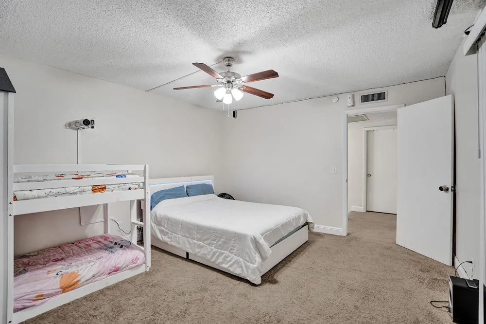 2333 Waterside Drive Lake Worth, FL 33461