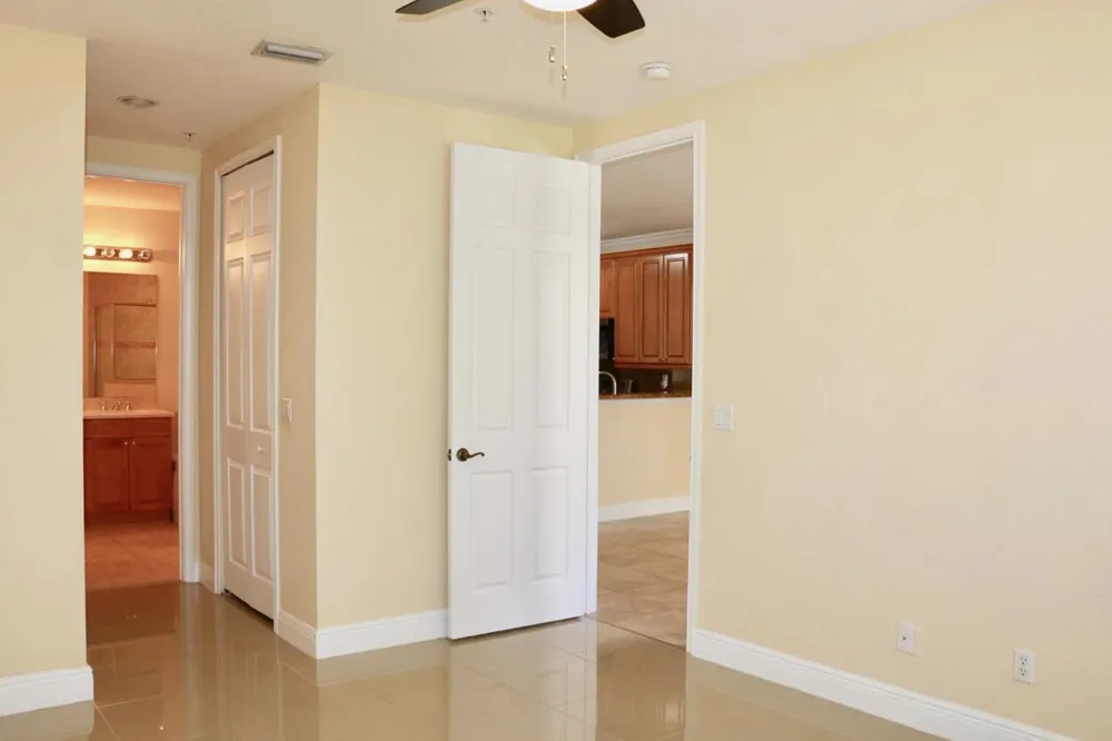 3042 WATERSIDE CIRCLE Boynton Beach, FL 33435