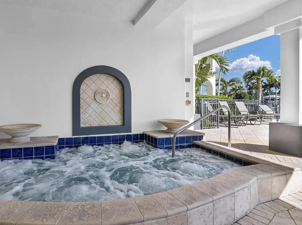 3042 WATERSIDE CIRCLE Boynton Beach, FL 33435