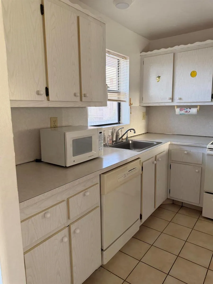 10442 Sunrise Lakes Boulevard #210 Sunrise, FL 33322