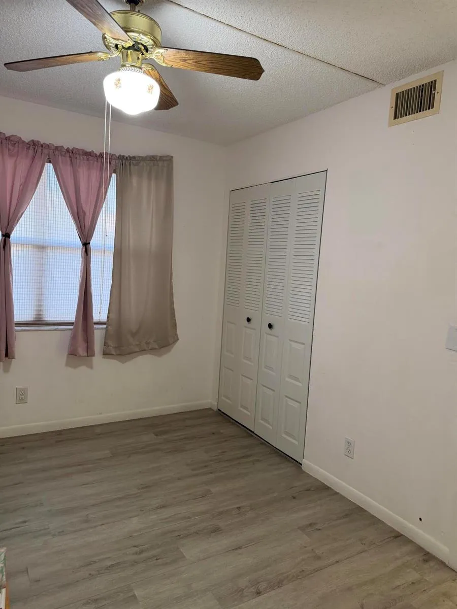 10442 Sunrise Lakes Boulevard #210 Sunrise, FL 33322