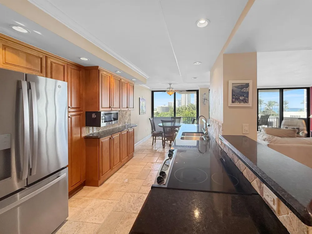 4200 Ocean #2-406 Singer Island, FL 33404
