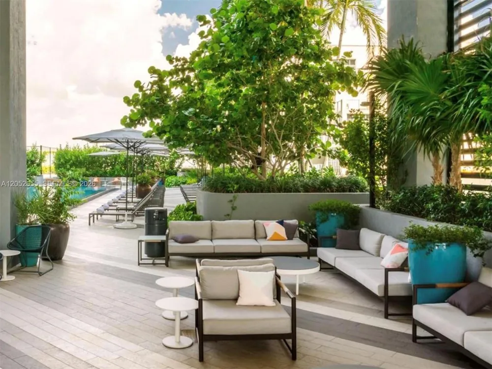121 NE 34th St #2603 Miami, FL 33137