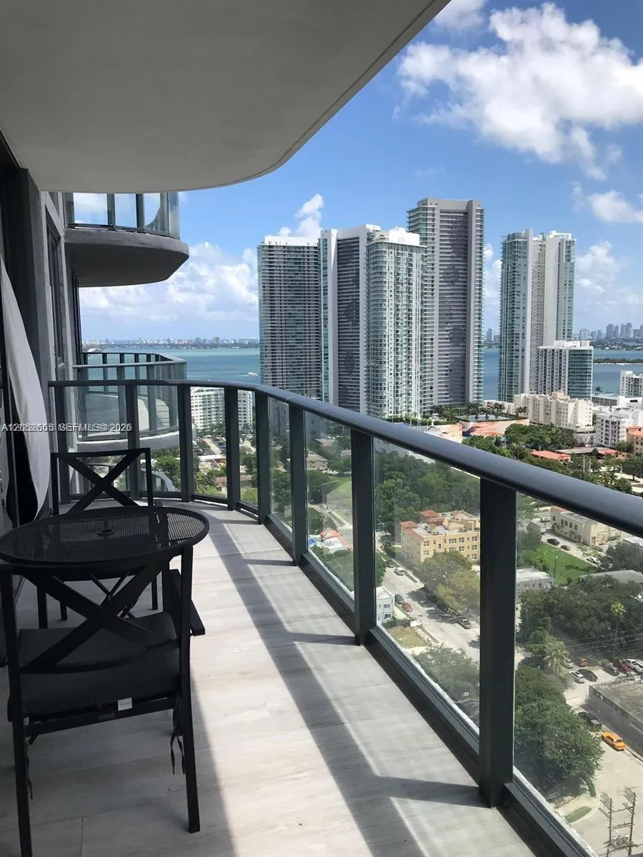 121 NE 34th St #2603 Miami, FL 33137