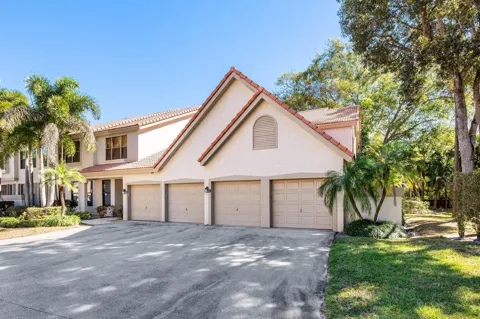 5780 Coach House Circle #C